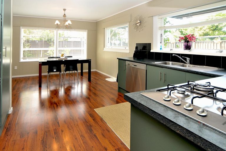 Photo of property in 1/55 Willis Road, Papakura, 2110