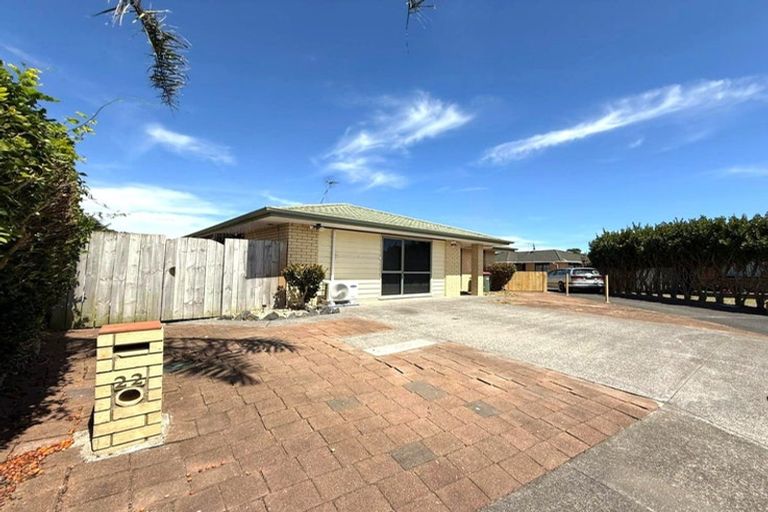 Photo of property in 22 Matilda Place, Weymouth, Auckland, 2103