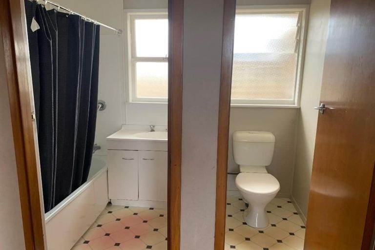 Photo of property in 9a Lynwood Place, Brookfield, Tauranga, 3110