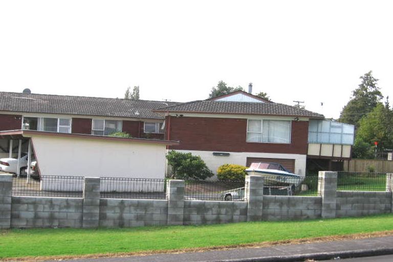 Photo of property in 6/1 Ribblesdale Road, Henderson, Auckland, 0612