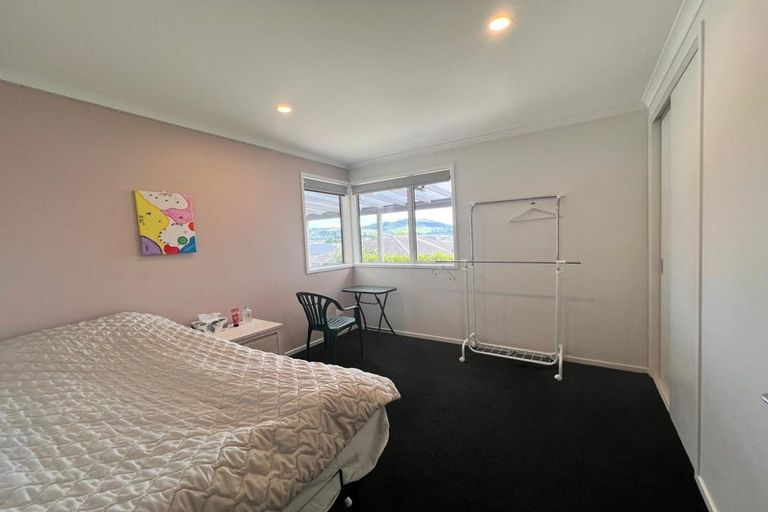 Photo of property in 8 Harriet Johnston Drive, Pokeno, 2402