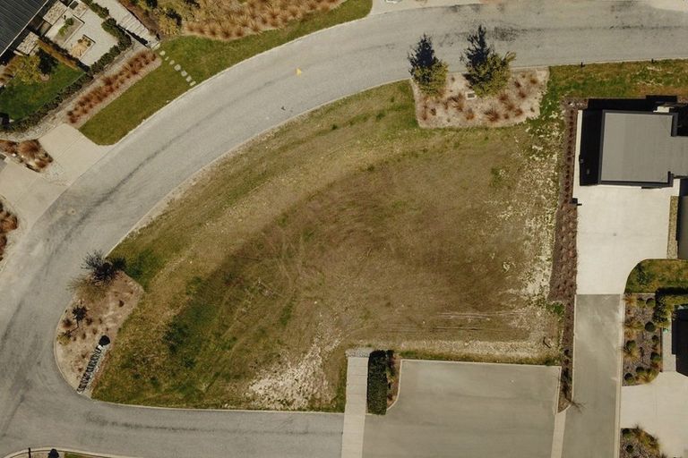 Photo of property in 3 Kinross Lane, Jacks Point, Queenstown, 9371