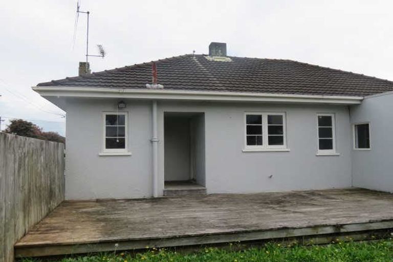 Photo of property in 28 Galloway Street, Hamilton East, Hamilton, 3216