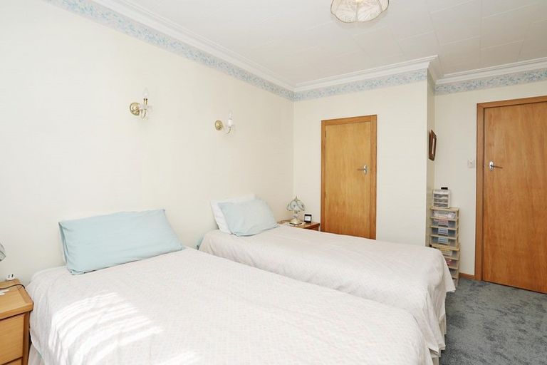 Photo of property in 255 Yarrow Street, Richmond, Invercargill, 9810