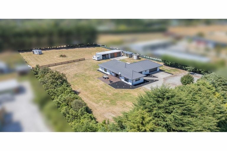 Photo of property in 384 No 10 Road, Swannanoa, Rangiora, 7476