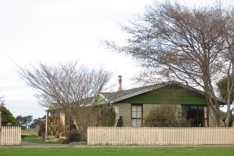 Photo of property in 685 Queens Drive, Waikiwi, Invercargill, 9810