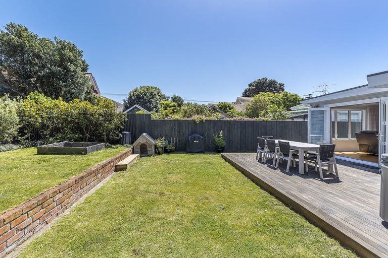Photo of property in 44 Monro Street, Seatoun, Wellington, 6022