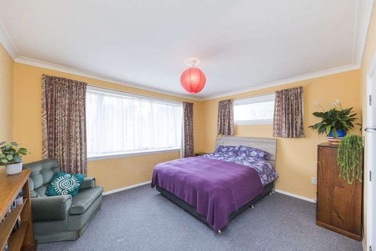 Photo of property in 32 Thomson Street, West End, Palmerston North, 4412