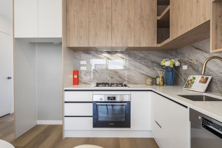 Photo of property in 4 Aituaa Road, Pukekohe, 2120