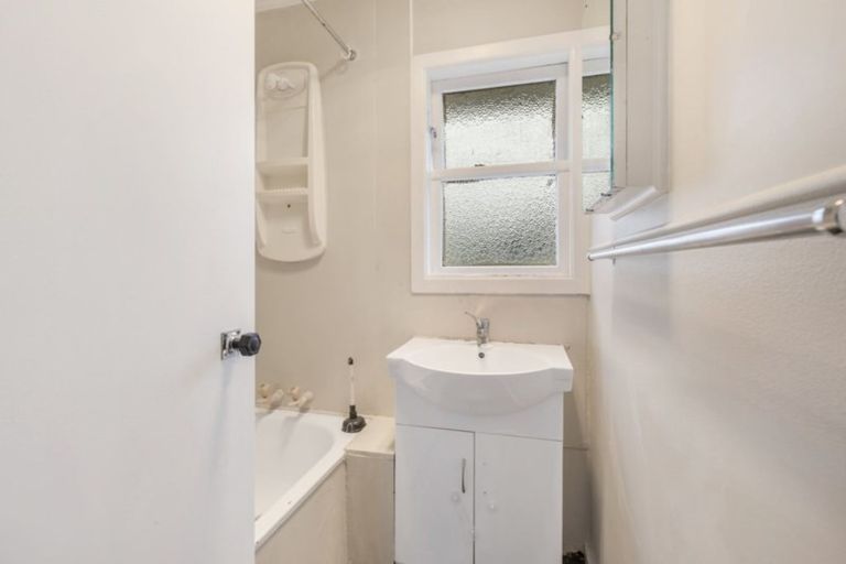 Photo of property in 26 Antrim Crescent, Otara, Auckland, 2023