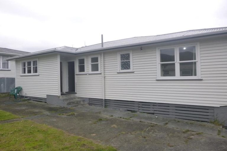 Photo of property in 11 Coniston Street, Wainuiomata, Lower Hutt, 5014