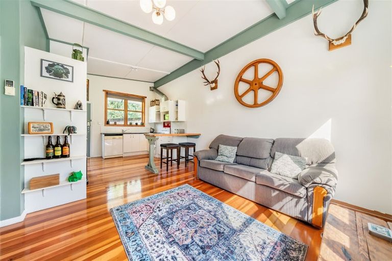 Photo of property in 1/457 Fergusson Drive, Trentham, Upper Hutt, 5018