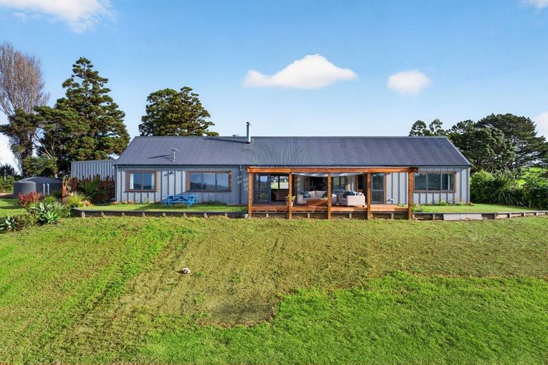 Photo of property in 2760 South Head Road, South Head, 0874