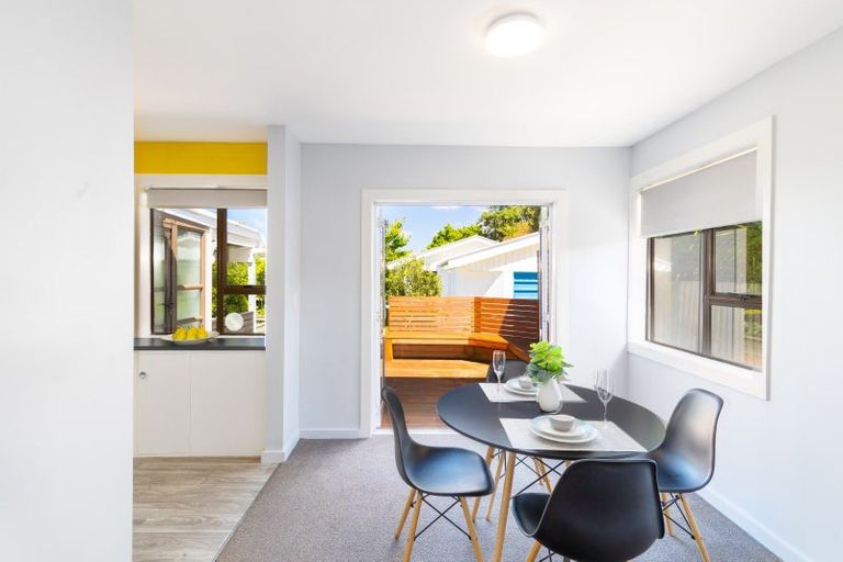 Photo of property in 96 Estuary Road, South New Brighton, Christchurch, 8062