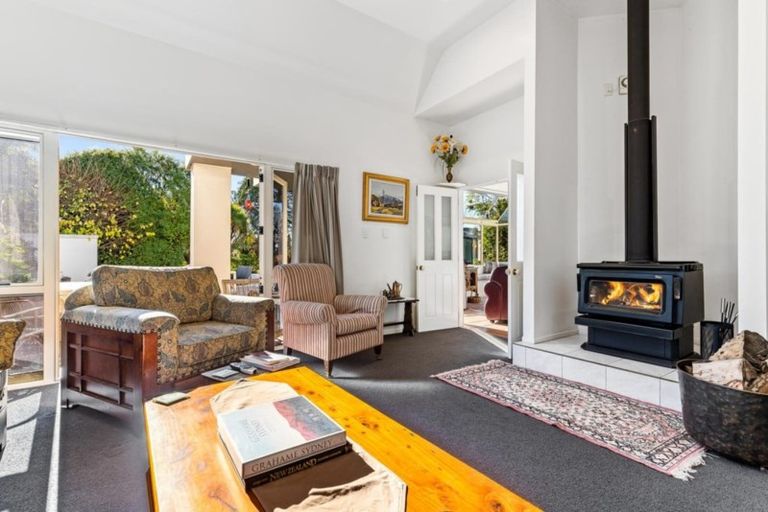 Photo of property in 15 Brookford Place, Westmorland, Christchurch, 8025