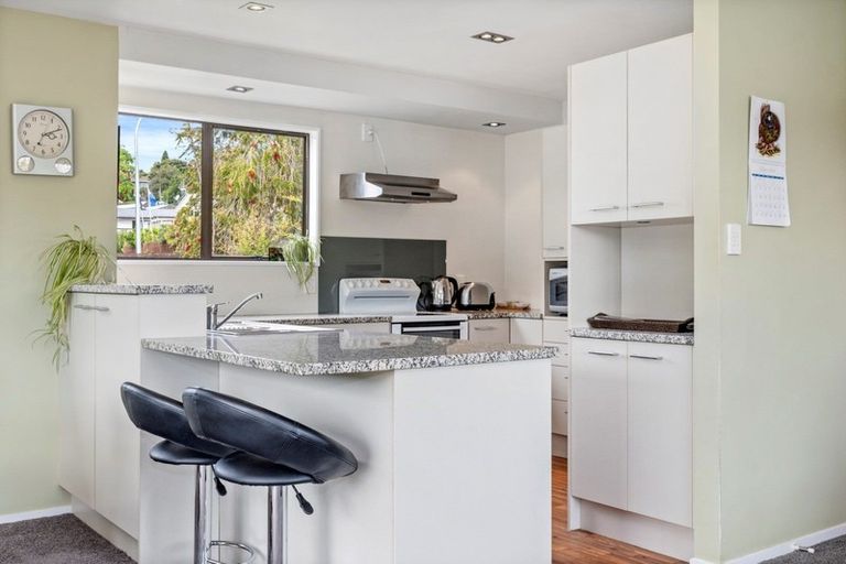 Photo of property in 75 Jonathon Street, Brookfield, Tauranga, 3110