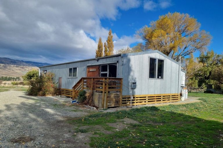 Photo of property in 1034 Luggate-cromwell Road, Mount Pisa, Cromwell, 9383