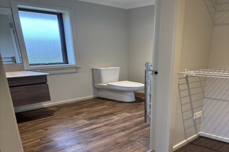 Photo of property in 106 Longwood Road East, South Featherston, Featherston, 5771