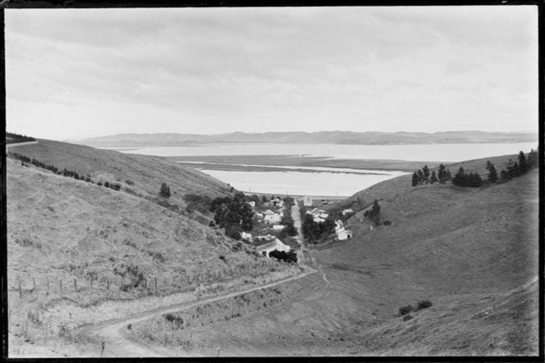 Photo of property in 36 Main Street, Hospital Hill, Napier, 4110