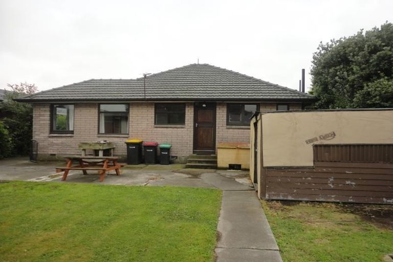 Photo of property in 28 Arthur Street, Upper Riccarton, Christchurch, 8041