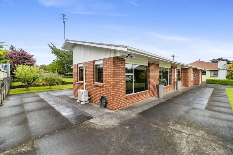 Photo of property in 200 High Street, Eltham, 4322