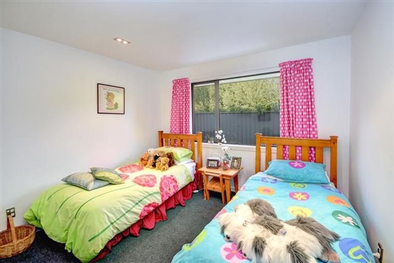 Photo of property in 201 Wingatui Road, Mosgiel, 9024