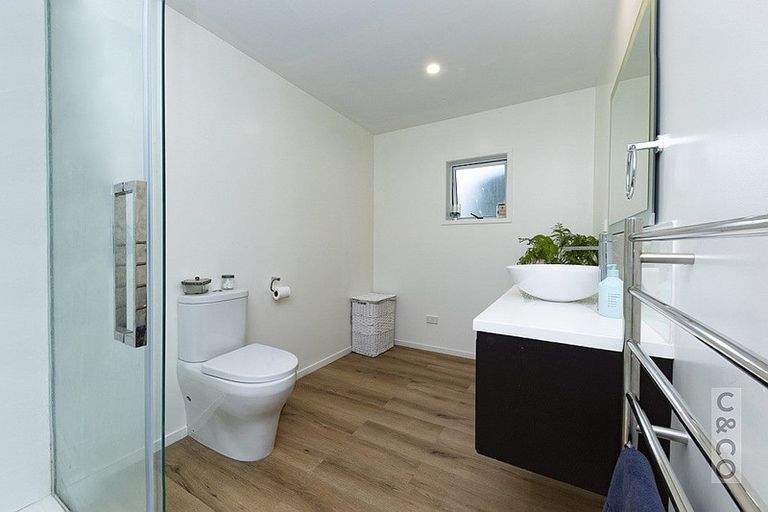 Photo of property in 231 Taiapa Road, Muriwai, Waimauku, 0881