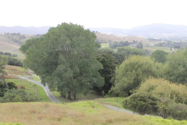 Photo of property in 79 Gorge Road, Maungaturoto, 0520