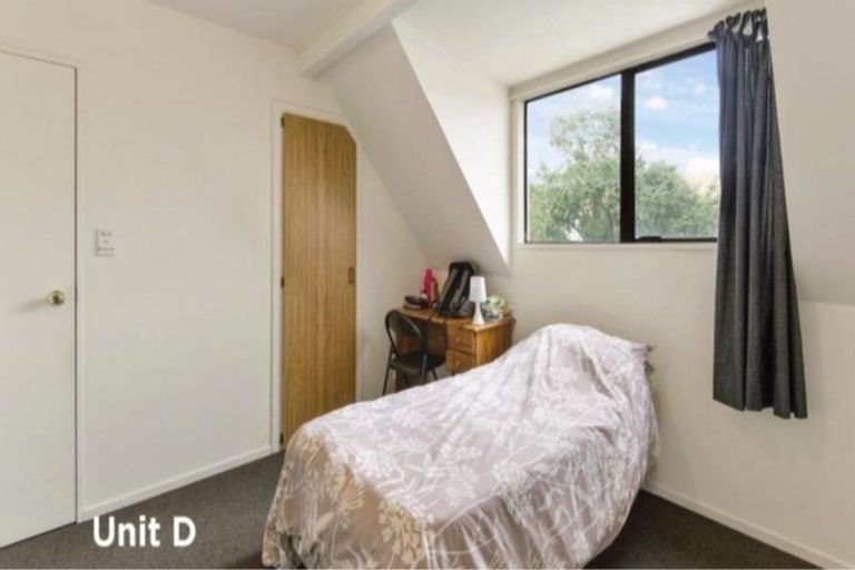 Photo of property in 4/35 Brockworth Place, Riccarton, Christchurch, 8011