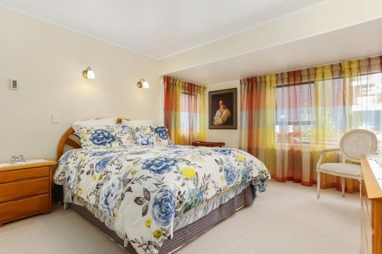 Photo of property in 26 Rock Isle Road, Torbay, Auckland, 0630