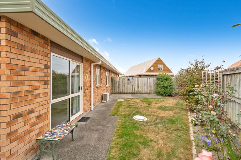 Photo of property in Holdsworth Villas, 56/2 William Donald Drive, Solway, Masterton, 5810