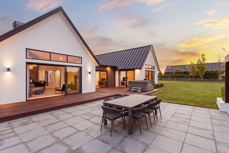 Photo of property in 2 Haughty Place, Prebbleton, Christchurch, 7676