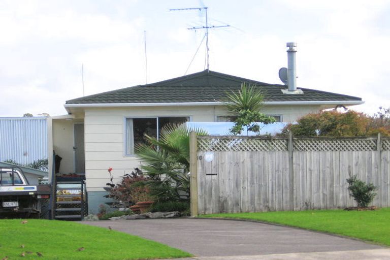 Photo of property in 10 Bay Vista Drive, Red Beach, 0932