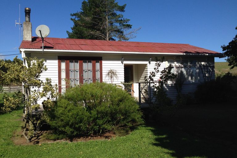 Photo of property in 430 Fitzherbert East Road, Aokautere, Palmerston North, 4471