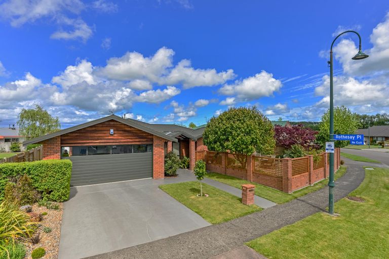 Photo of property in 7 Strachan Way, Highbury, Palmerston North, 4412