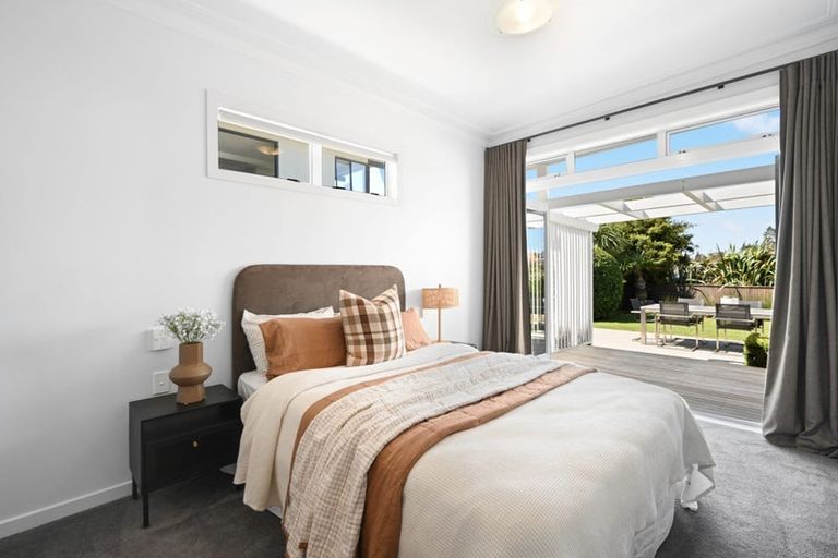 Photo of property in 86 Lake Crescent, Hamilton Lake, Hamilton, 3204