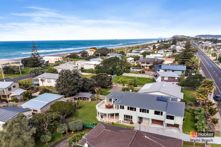 Photo of property in 221 Seaforth Road, Waihi Beach, 3611