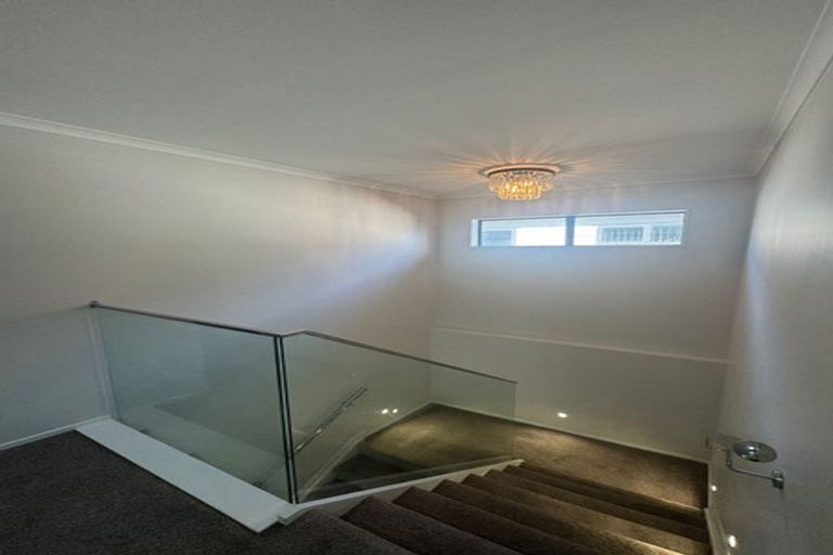 Photo of property in 58b Cambridge Terrace, Papatoetoe, Auckland, 2025