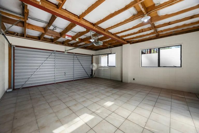 Photo of property in 2/127 Moore Street, Howick, Auckland, 2014