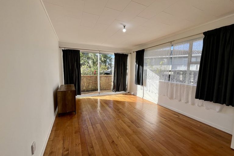 Photo of property in 36 Reelick Avenue, Pakuranga Heights, Auckland, 2010