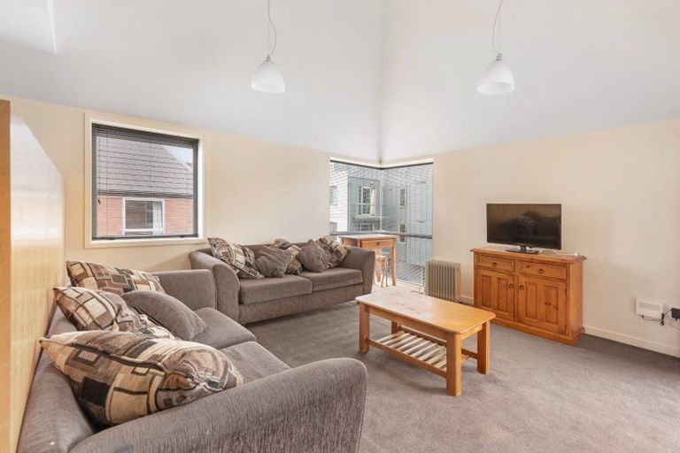 Photo of property in 21 Cambridge Terrace, Christchurch Central, Christchurch, 8013