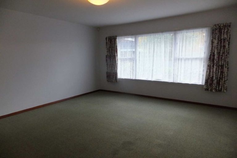 Photo of property in 120 Hamilton Avenue, Ilam, Christchurch, 8041