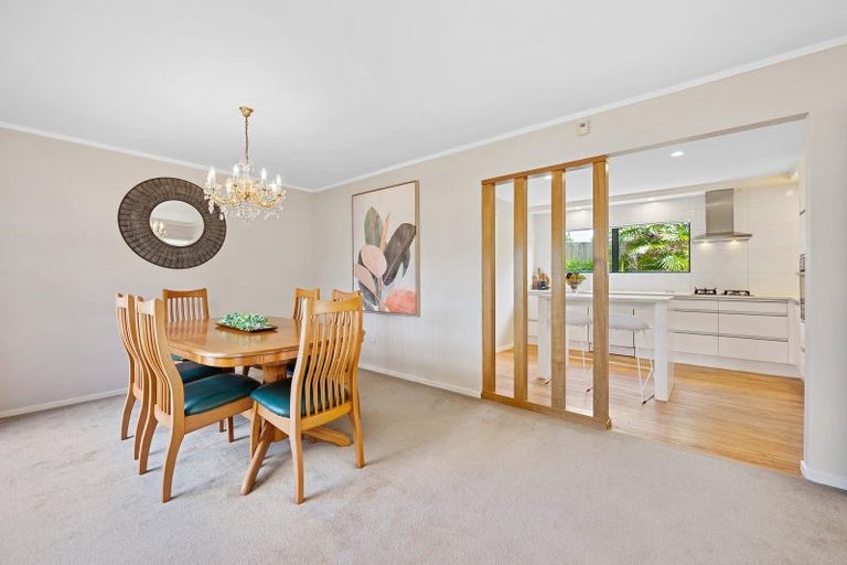 Photo of property in 6 Odin Place, Beach Haven, Auckland, 0626