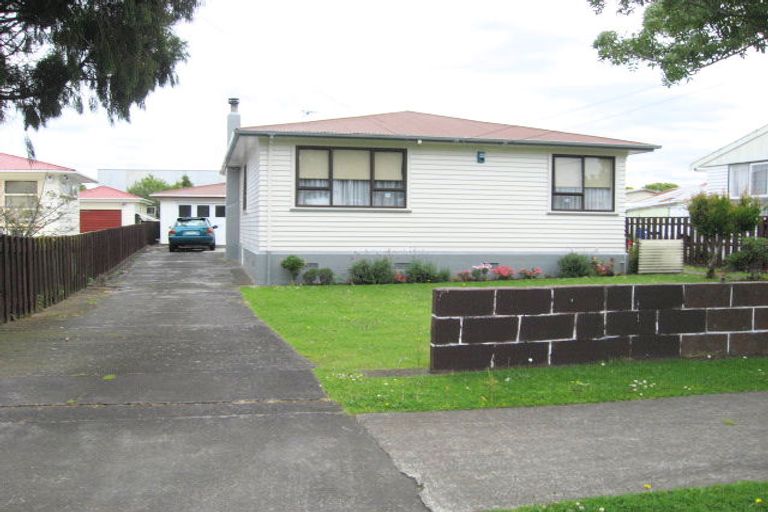 Photo of property in 6 Thomas Road, Mangere, Auckland, 2022