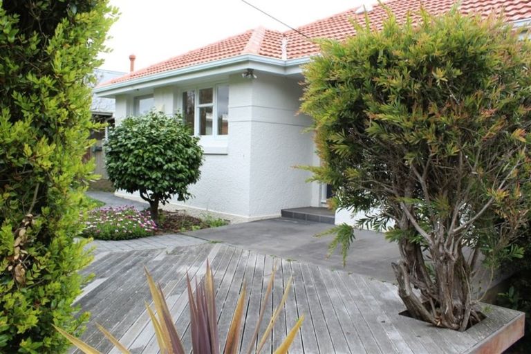 Photo of property in 23 Aberdeen Road, Saint Clair, Dunedin, 9012