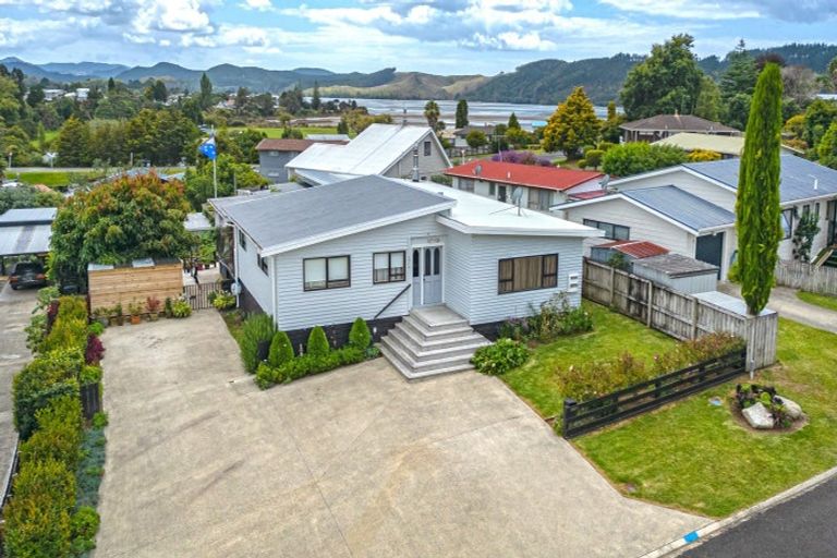 Photo of property in 101a Tobie Place, Whangamata, 3620
