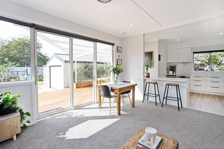 Photo of property in 129 Joseph Street, Waverley, Invercargill, 9810