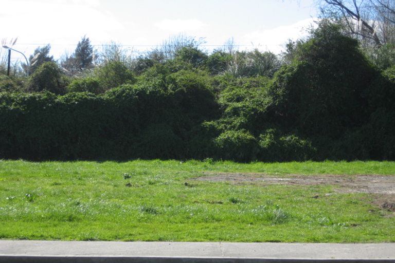 Photo of property in 1 Tawa Street, Edgecumbe, 3120