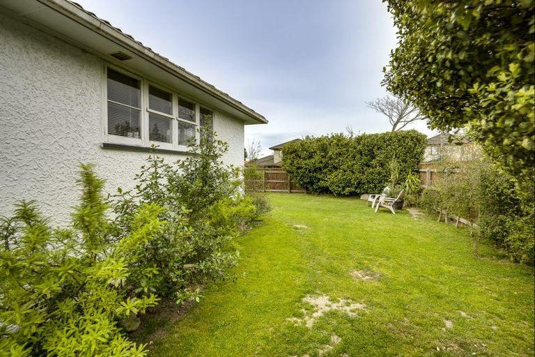 Photo of property in 115 Latham Street, Marewa, Napier, 4110