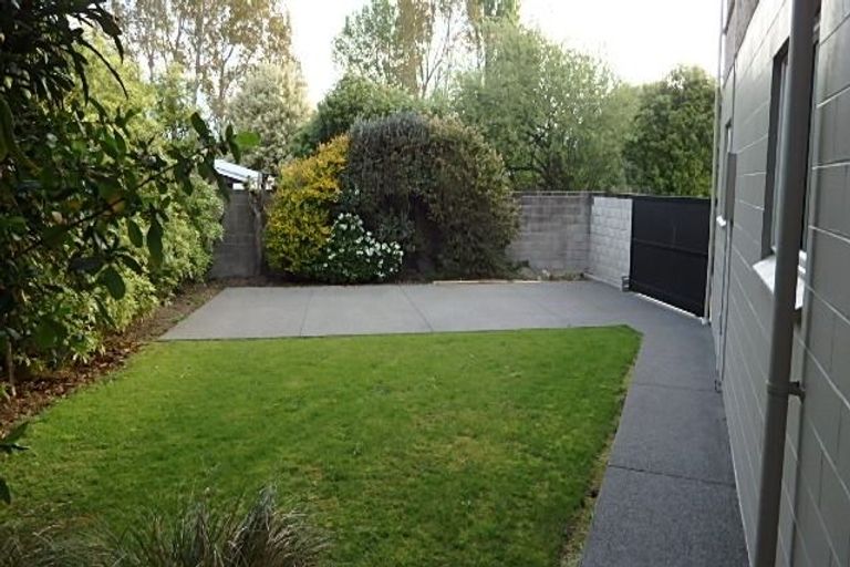 Photo of property in 4a Lakewood Drive, Burwood, Christchurch, 8083